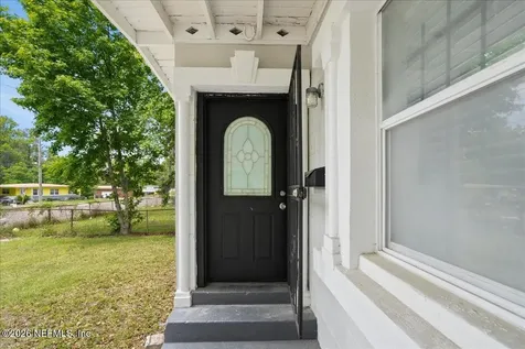 6601 Cleveland Road Jacksonville FL 32209