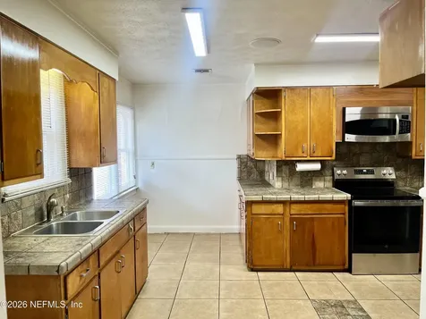 6503 Sapphire Drive Jacksonville FL 32208
