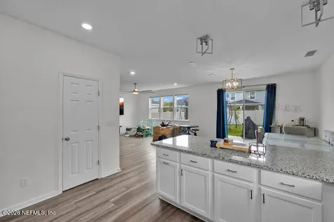 136 Peace River Road St. Johns FL 32259