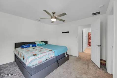 136 Peace River Road St. Johns FL 32259