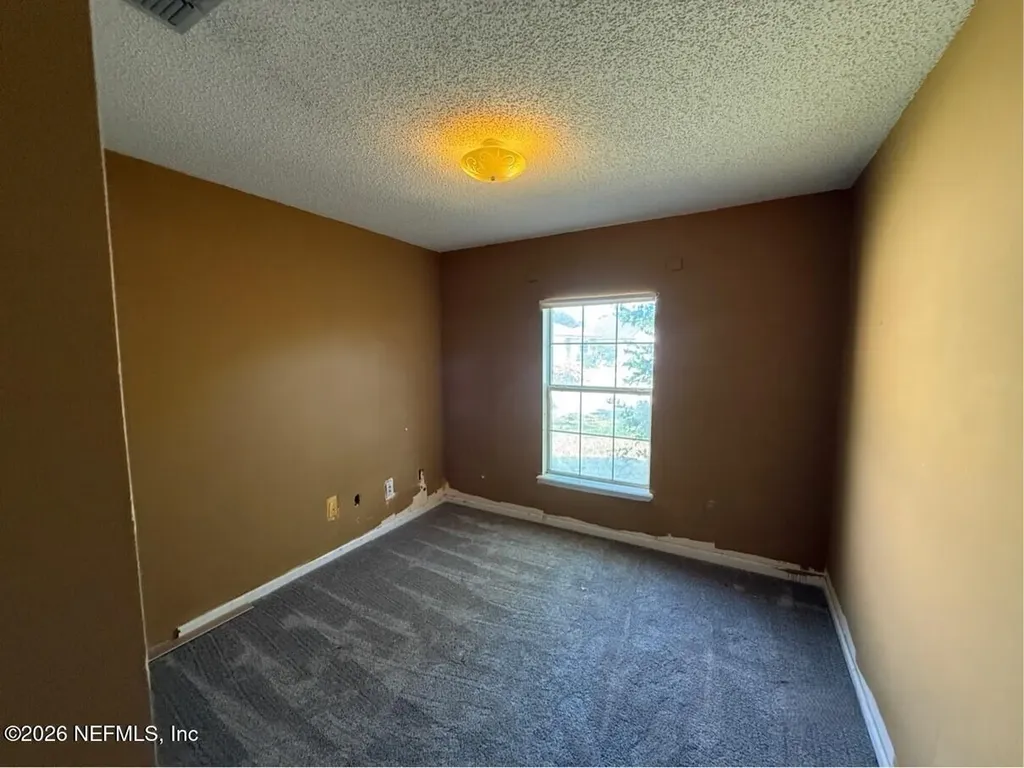 9136 Upstream Court Jacksonville FL 32225