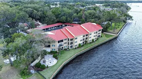 2099 E Winterbourne Orange Park FL 32073