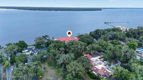 2099 E Winterbourne Orange Park FL 32073