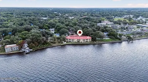 2099 E Winterbourne Orange Park FL 32073