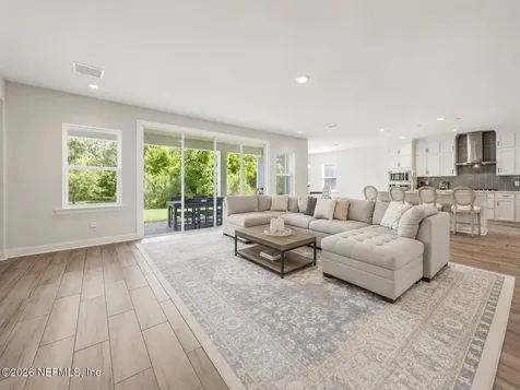 275 Ranch Land Circle St. Johns FL 32259