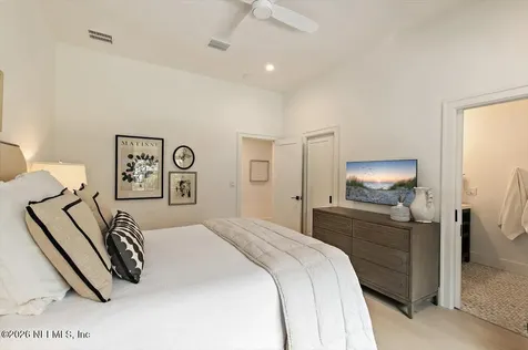 8049 Whisper Lake Lane W Palm Valley FL 32082