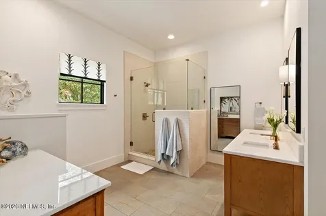 8049 Whisper Lake Lane W Palm Valley FL 32082