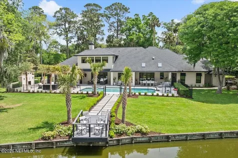 8049 Whisper Lake Lane W Palm Valley FL 32082