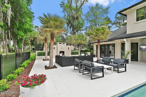 8049 Whisper Lake Lane W Palm Valley FL 32082