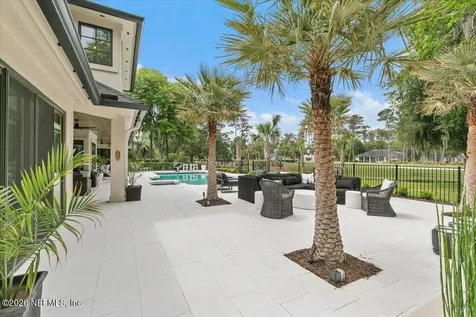 8049 Whisper Lake Lane W Palm Valley FL 32082