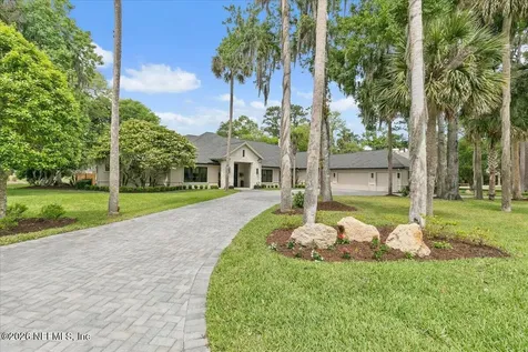 8049 Whisper Lake Lane W Palm Valley FL 32082