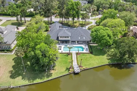 8049 Whisper Lake Lane W Palm Valley FL 32082