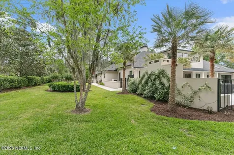 8049 Whisper Lake Lane W Palm Valley FL 32082