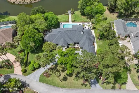 8049 Whisper Lake Lane W Palm Valley FL 32082