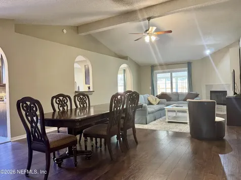7887 Macdougall Drive Jacksonville FL 32244