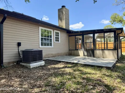 7887 Macdougall Drive Jacksonville FL 32244