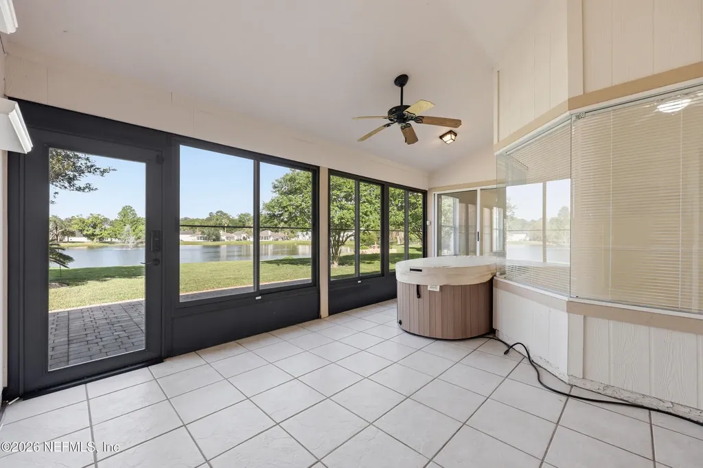 5255 Camelot Forest Drive Jacksonville FL 32258