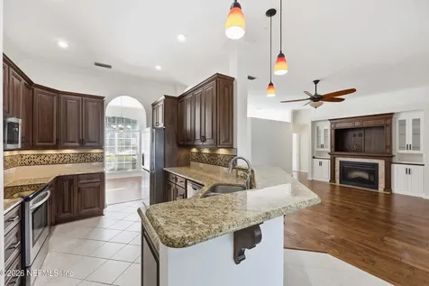 5255 Camelot Forest Drive Jacksonville FL 32258