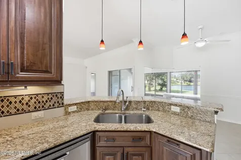 5255 Camelot Forest Drive Jacksonville FL 32258