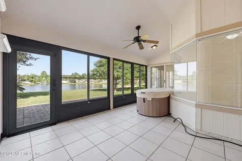 5255 Camelot Forest Drive Jacksonville FL 32258
