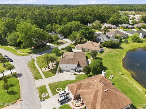 5255 Camelot Forest Drive Jacksonville FL 32258