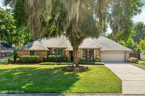 13832 Carters Grove Lane Jacksonville FL 32223