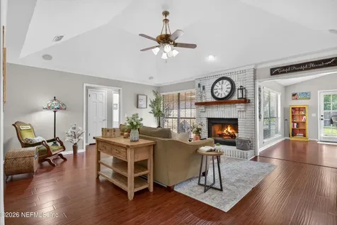 13832 Carters Grove Lane Jacksonville FL 32223