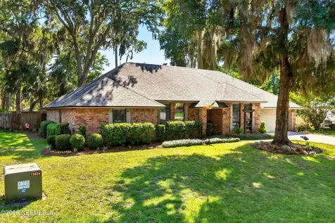 13832 Carters Grove Lane Jacksonville FL 32223