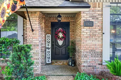 13832 Carters Grove Lane Jacksonville FL 32223