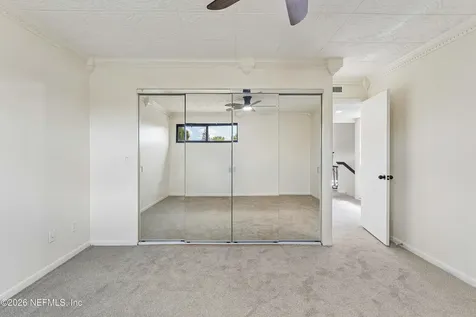 9241 Winged Foot Lane Jacksonville FL 32256