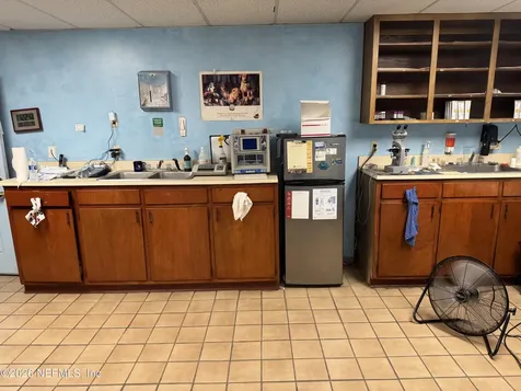 6909 Norwood Avenue Jacksonville FL 32208