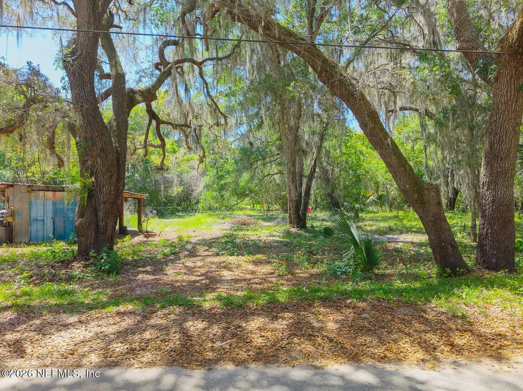 817 Randolph Street Crescent City FL 32112