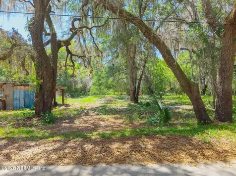 817 Randolph Street Crescent City FL 32112