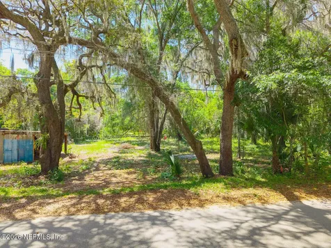 817 Randolph Street Crescent City FL 32112
