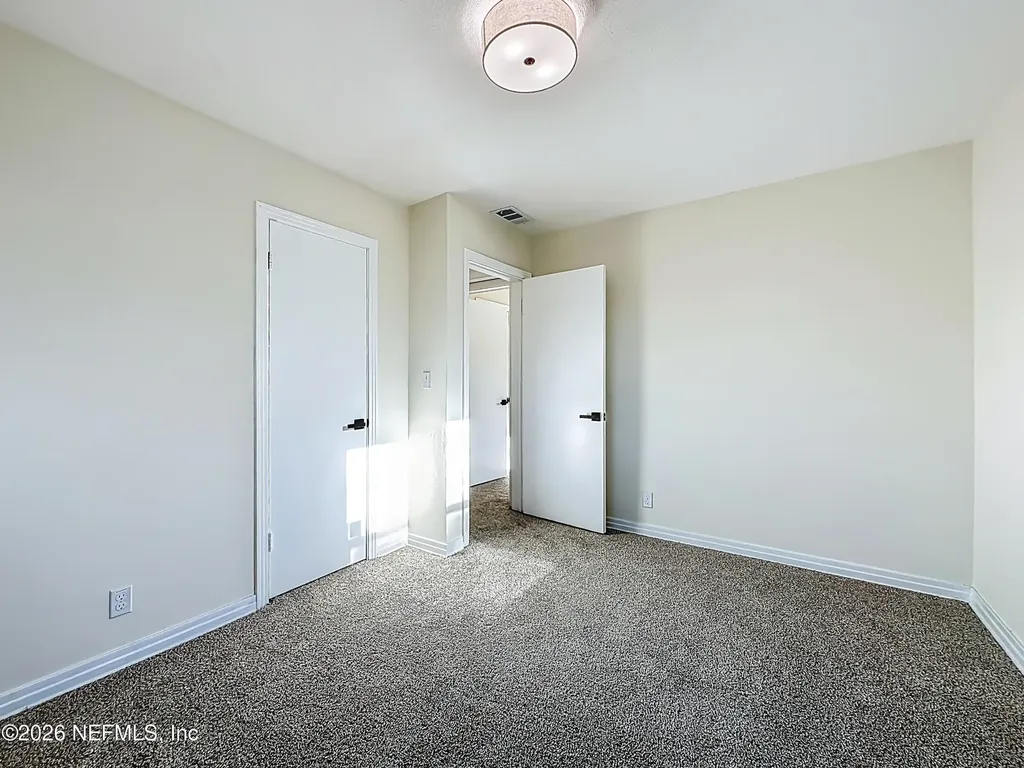 6131 Bartholf Avenue Jacksonville FL 32210