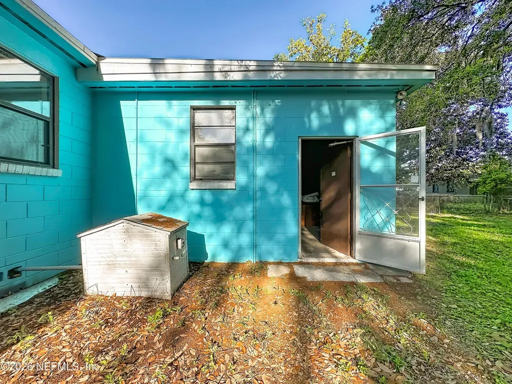 6131 Bartholf Avenue Jacksonville FL 32210