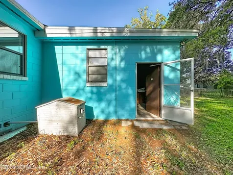 6131 Bartholf Avenue Jacksonville FL 32210