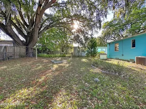 6131 Bartholf Avenue Jacksonville FL 32210