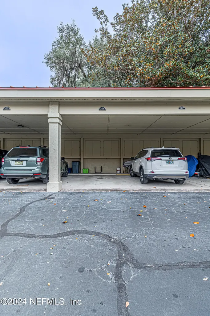 2099 Winterbourne Drive W Orange Park FL 32073
