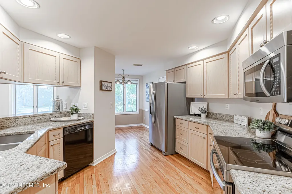 2099 Winterbourne Drive W Orange Park FL 32073