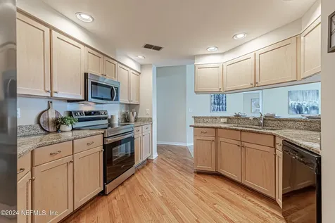 2099 Winterbourne Drive W Orange Park FL 32073