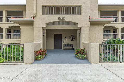 2099 Winterbourne Drive W Orange Park FL 32073