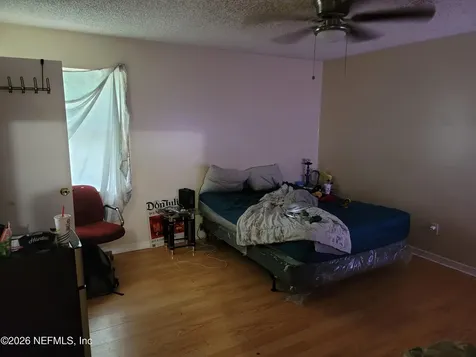 4546 Melissa Court W Jacksonville FL 32210