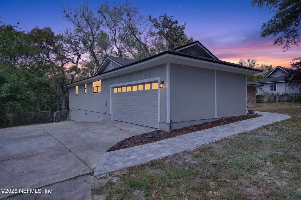2118 Ivylgail Drive S Jacksonville FL 32225