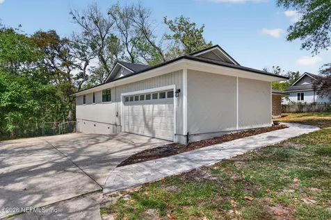 2118 Ivylgail Drive S Jacksonville FL 32225