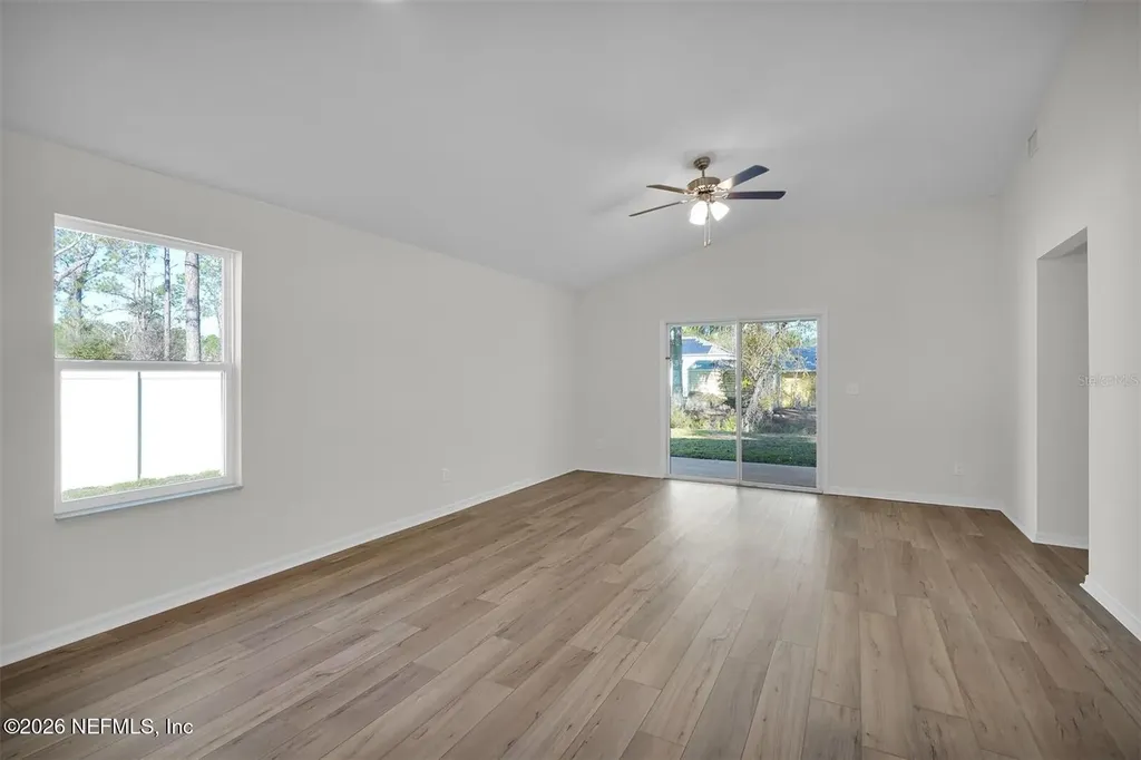 33 Pineapple Drive Palm Coast FL 32164