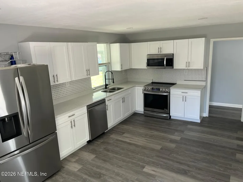 1428 Lamanto Avenue E Jacksonville FL 32211