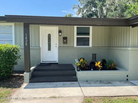 1428 Lamanto Avenue E Jacksonville FL 32211