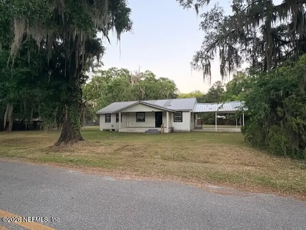 130 Price Street Palatka FL 32177