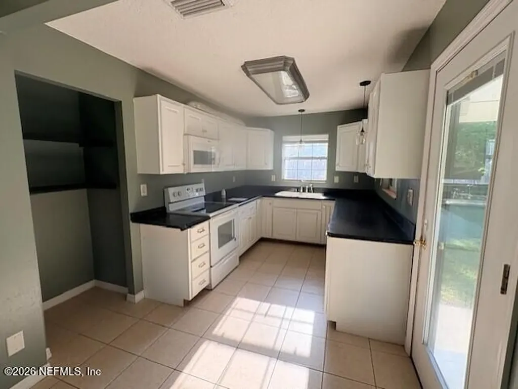 130 Price Street Palatka FL 32177